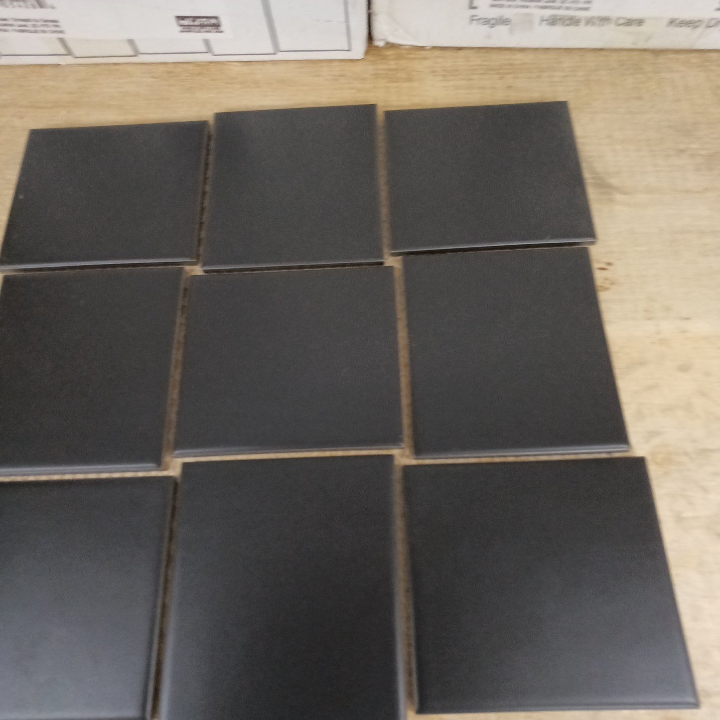 285x285mm Off Centered Squares Grey Mat