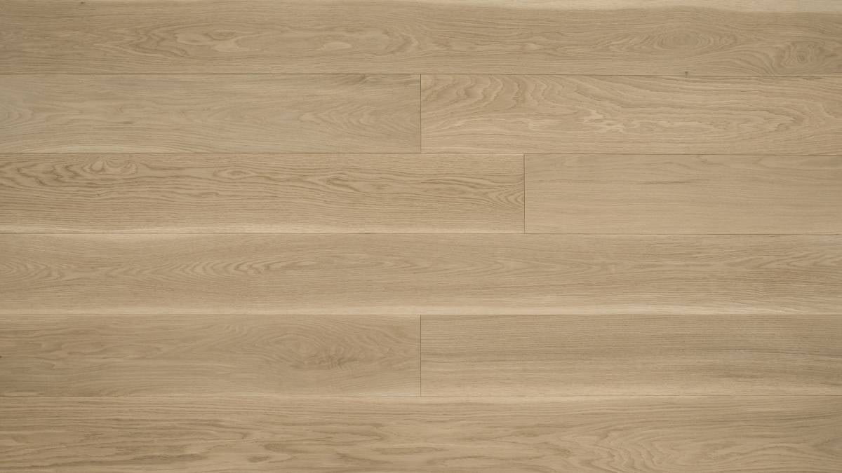 Engineered Hardwood Flooring American Oak 7 in Collection Macaroon.