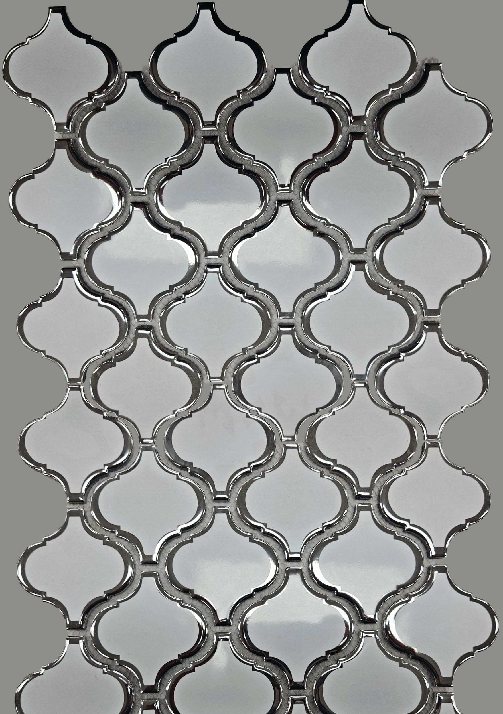 Genie Lamps Mat White Glossy Silver Outline 246x280mm