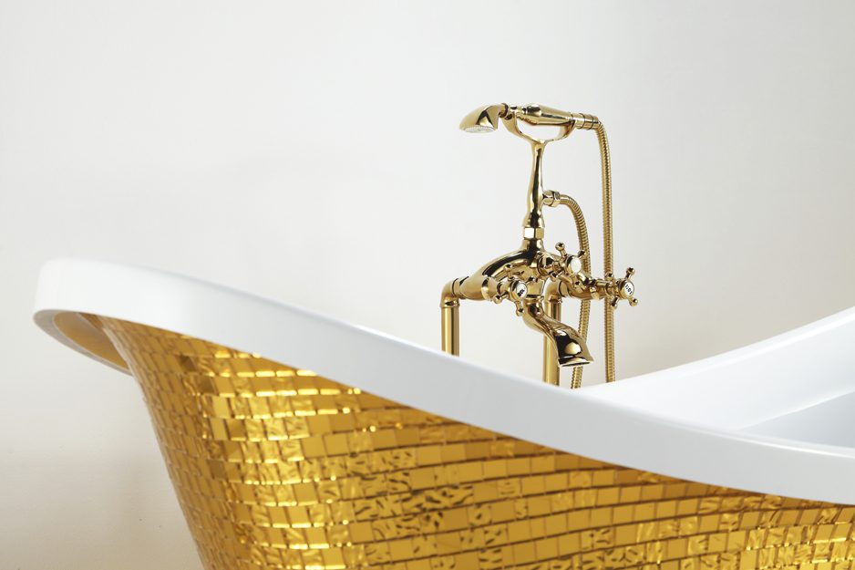 Freestanding Bathtub Size: 67 ⅜×31 ½×31 ⅞ in. (1710×800×810 mm)  Golden Color Mosaic