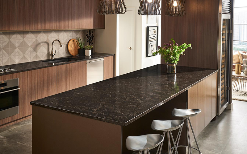 Quartz pour comptoir 2 cm - 3 cm LXHA Nocturne SF 63 x 126 po