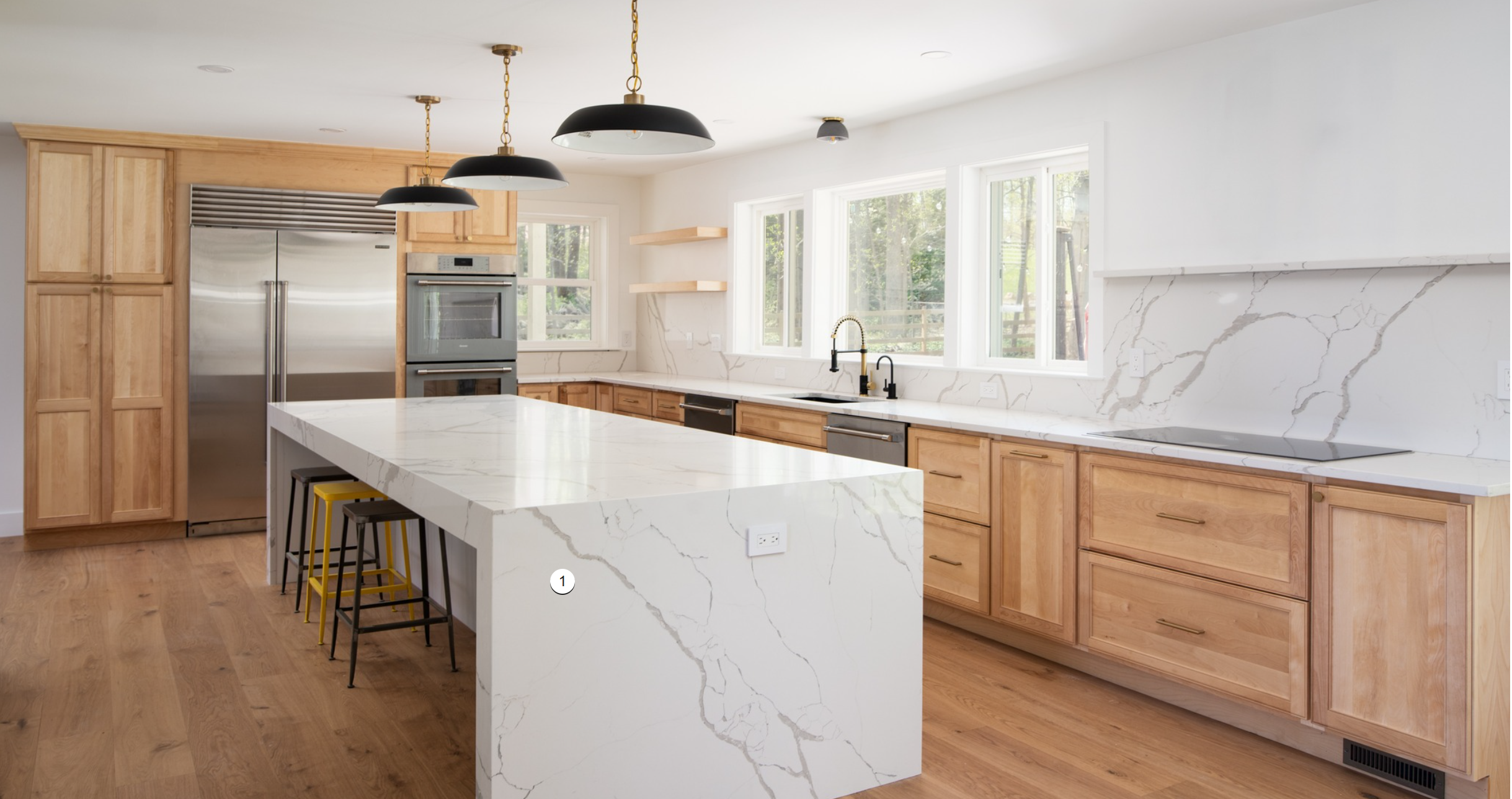 Countertop Quartz 2cm - 3cm Calacatta Laza MSI