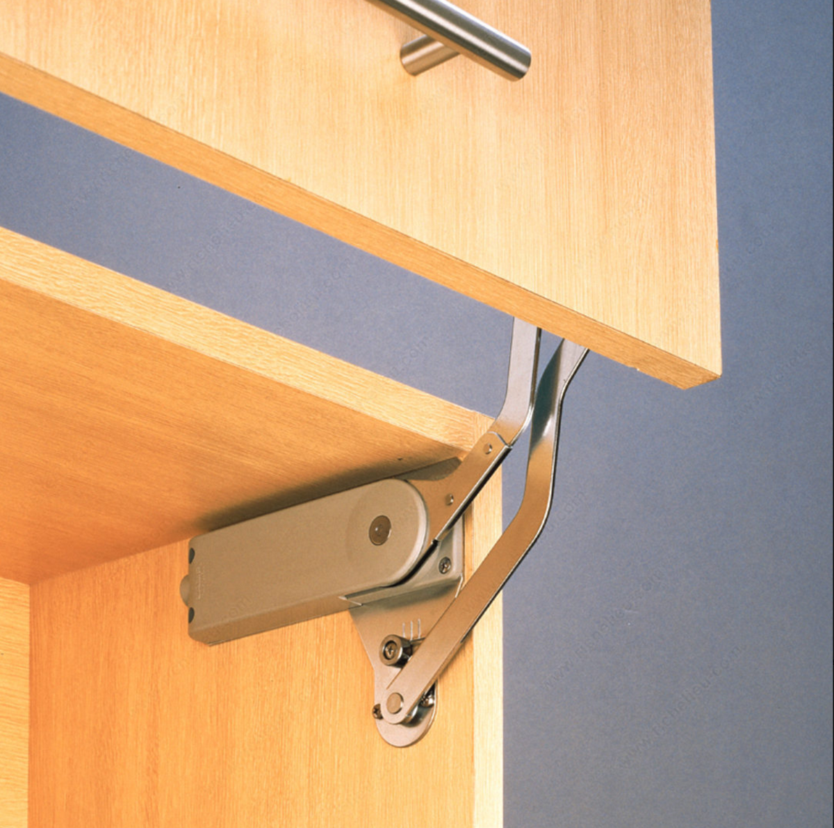 Cross Stabilizer Bar for Lift Pocket Door System.