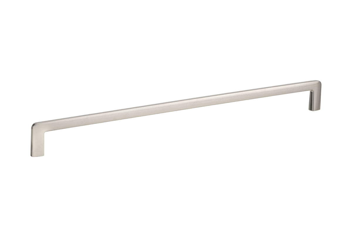 Modern Metal Pull - 2365 Richelieu.