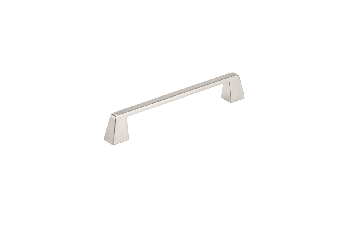 Modern Metal Pull - 7340 Richelieu.