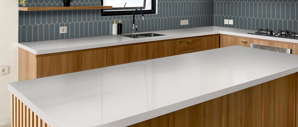 Countertop Quartz 2cm Arctic White 127x64 MSI.