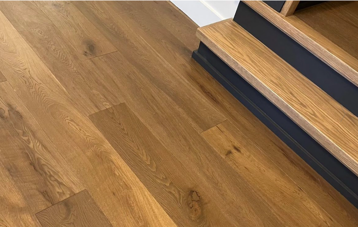 Engineered Hardwood Flooring Enterprise Europe White Oak Collection - Pando Character.