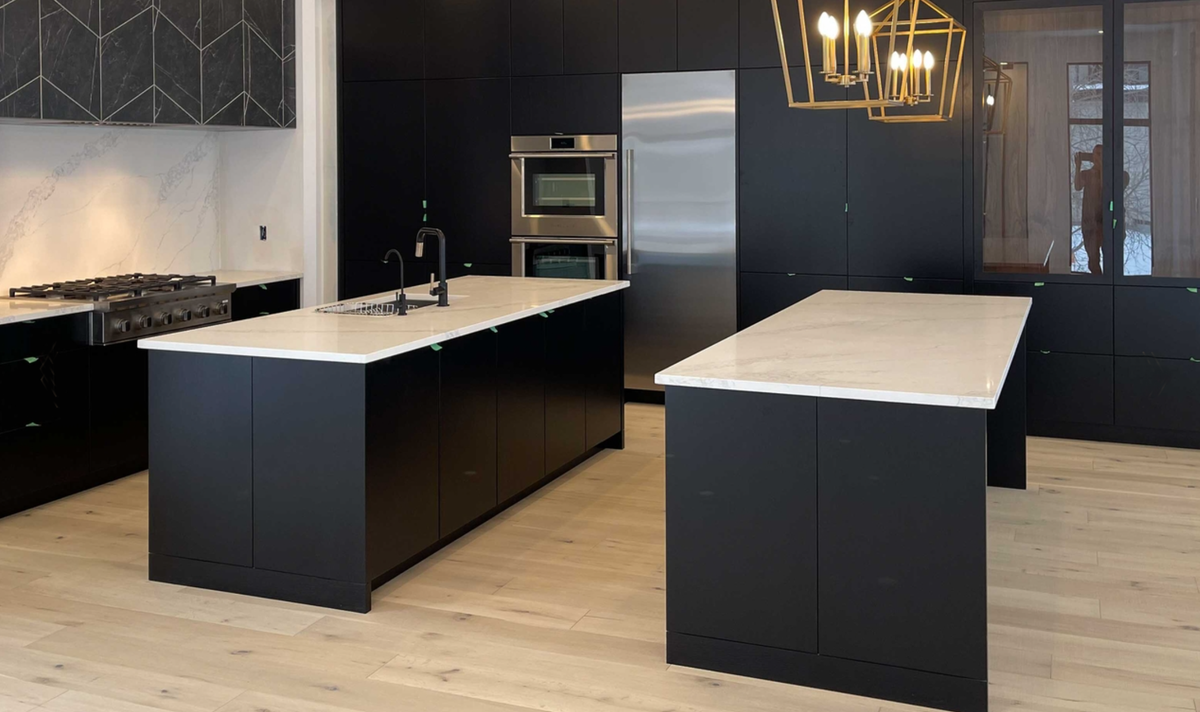 Engineered Hardwood Flooring Enterprise Europe White Oak Collection - Cliff Character.