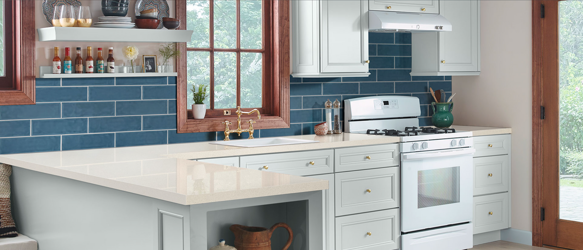 Countertop Quartz 2cm - 3 cm Aruca White 136x75 MSI.