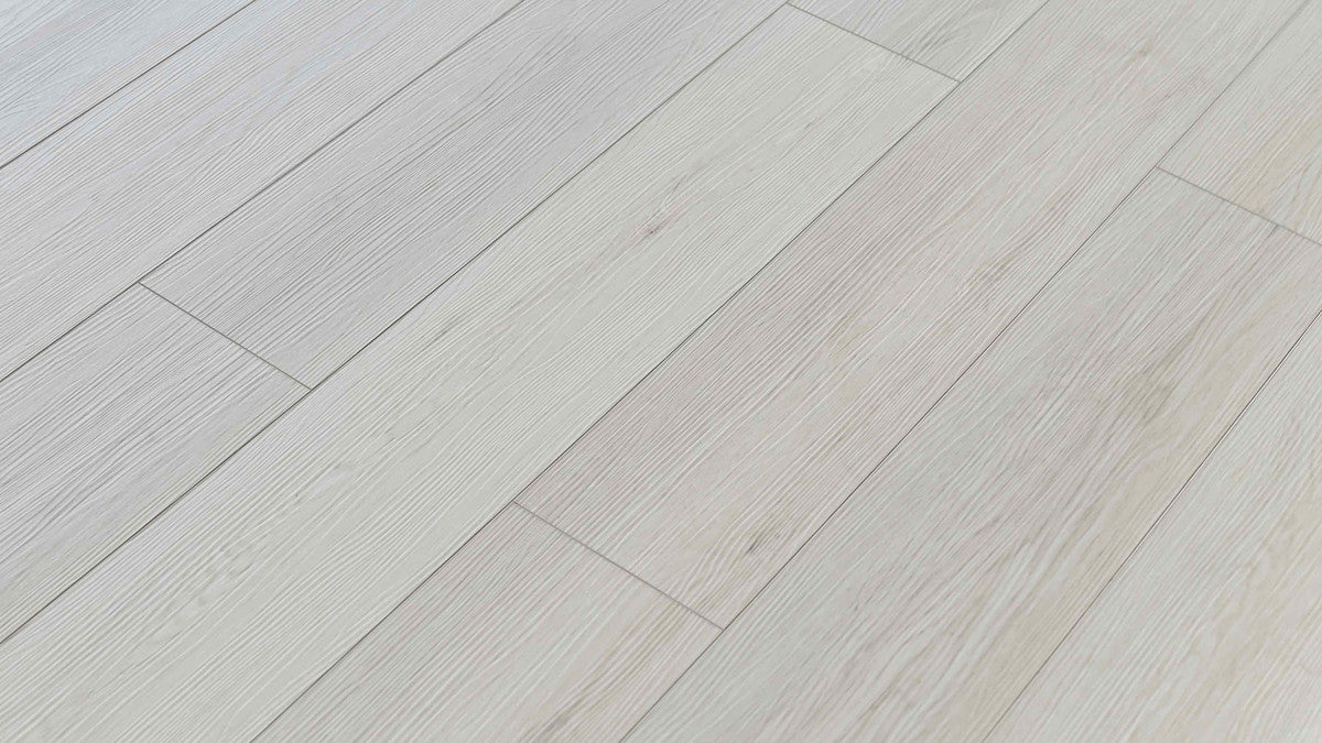 2.69 $ / SF- 24.03 SF/Box  - Vinyl SPC 6.5mm  Plank Flooring 48 x 7.25x .25 in Color TFSPC262 Warm