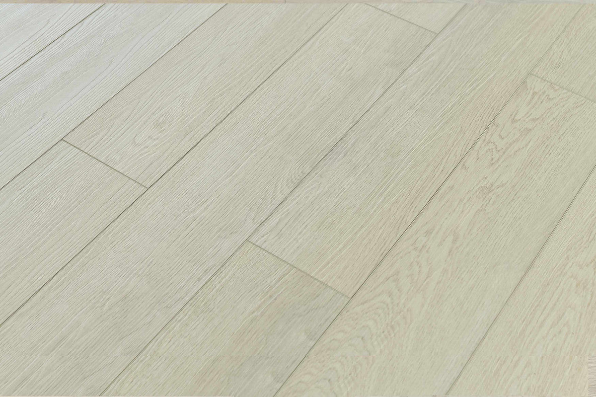 2.29 $ / SF- 24.03 SF/Box - Vinyl SPC 6.5mm Plank Flooring 48 x 7.25x .25 in Color TFSPC26 Warm