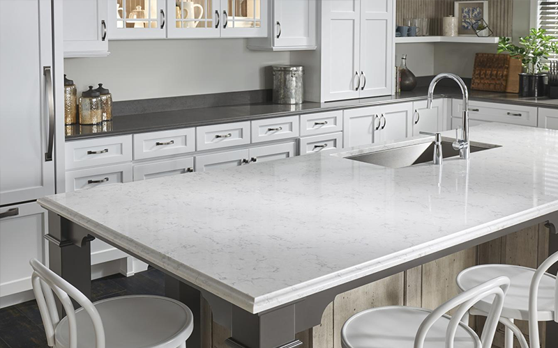 Quartz pour comptoir 2 cm - 3 cm LXHA Minuet SF 63 x 130 po